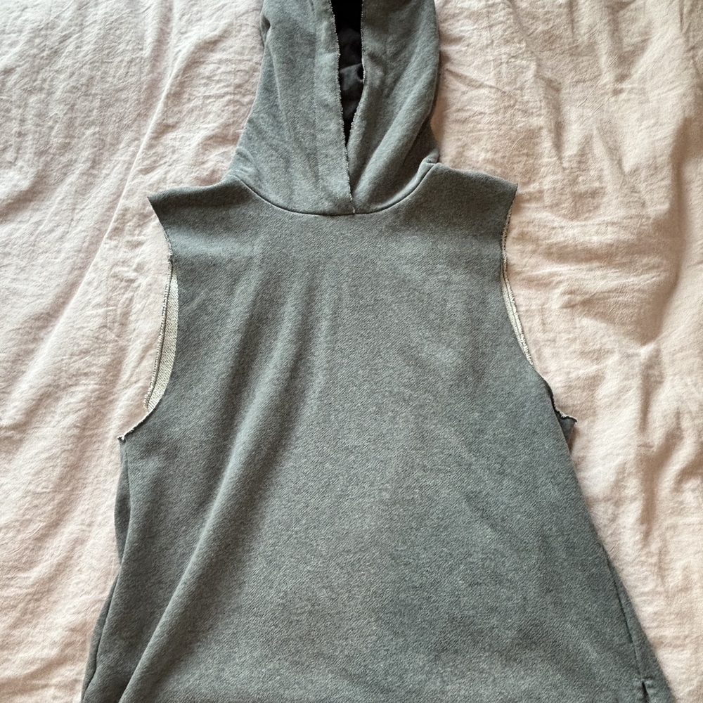 Under Armour Gray and Yellow Hoodie